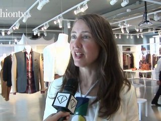 Karlie Kloss for H&M Women - Fall 2011 Milan | FTV