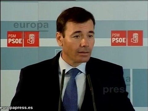 Gómez critica los Presupuestos de Aguirre