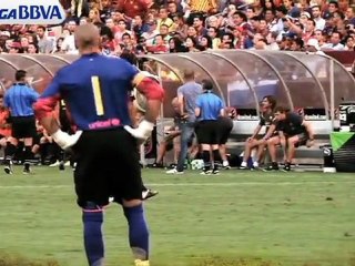 Victor Valdes vs Miguel Reina