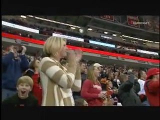 Hurricanes - Blackhawks Highlights (10/28/11)