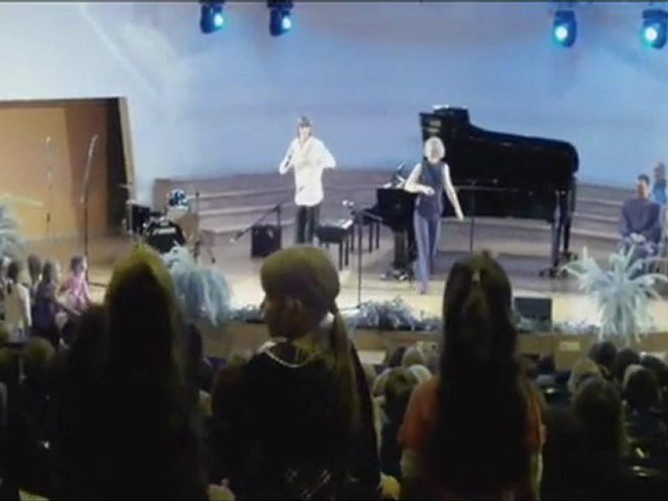 Dalius  Singing in the Rain B.Dvariono muzikos mokyklos koncertas 2011.08.31.