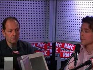 "Papandréou instrumentalise la démocratie et c'est inadmissible" Geoffroy Didier