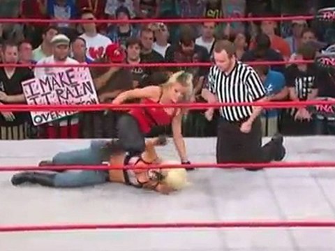 Angelina Love vs Madison Rayne (TNA Xplosion)