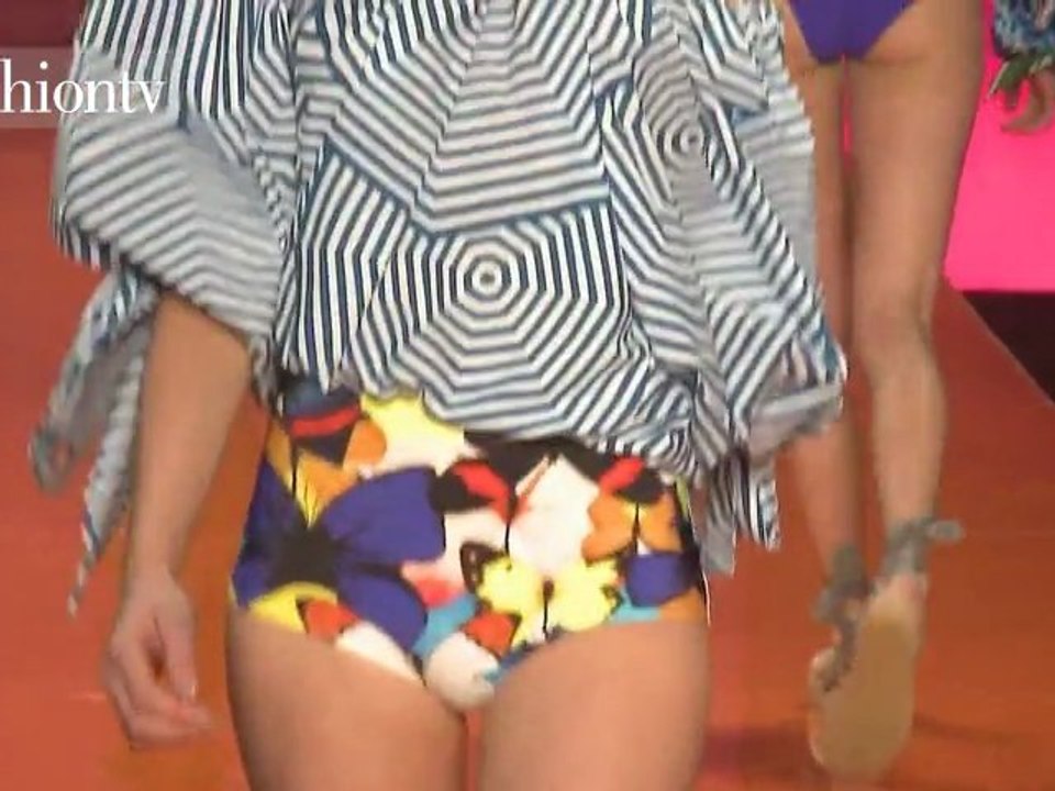 Isabeli Fontana @ Salinas Bikini Summer 2012, FFW Rio | FTV