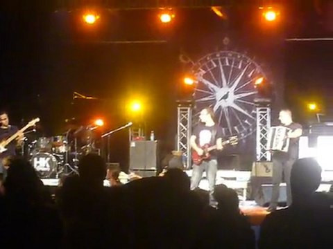 Concert HK et les Saltimbanks (au profit de RESF), 31/10/11, Martigues