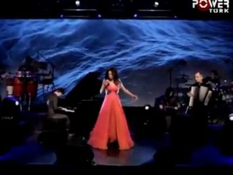 Sibel Tüzün "Maalesef"
