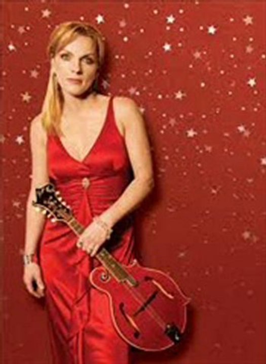 Rhonda Vincent - i can make him whisper i love you