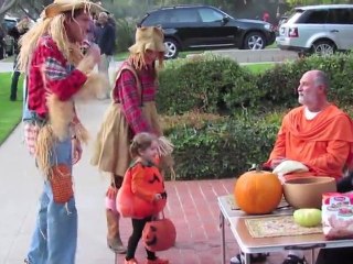 Hollywood's Halloween Costume Round-up