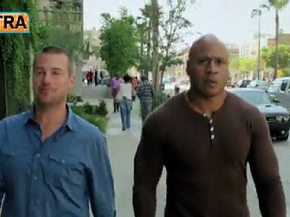 2011.11.01 Chris O'Donnell & LL Cool J interview-Extra  TV