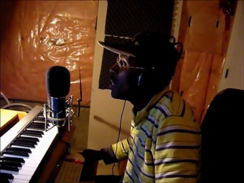 Watch Black guy sings amazingly like 80's pop star Like Rick astley