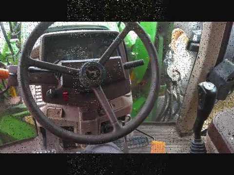 JOHN DEERE 6220 OCCASION AVENIR MOTOCULTURE