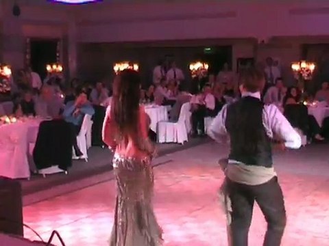 Umut Akgül Müzik Organizasyon - Oryantal Yıldızay Performans