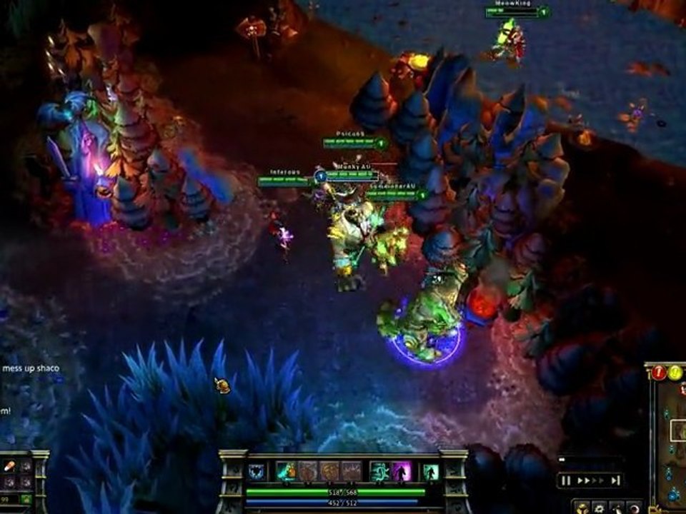 League Of Legends - Le meilleur pull bleu du monde
