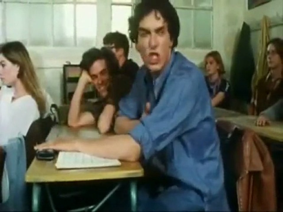 Scène culte du Péril jeune...