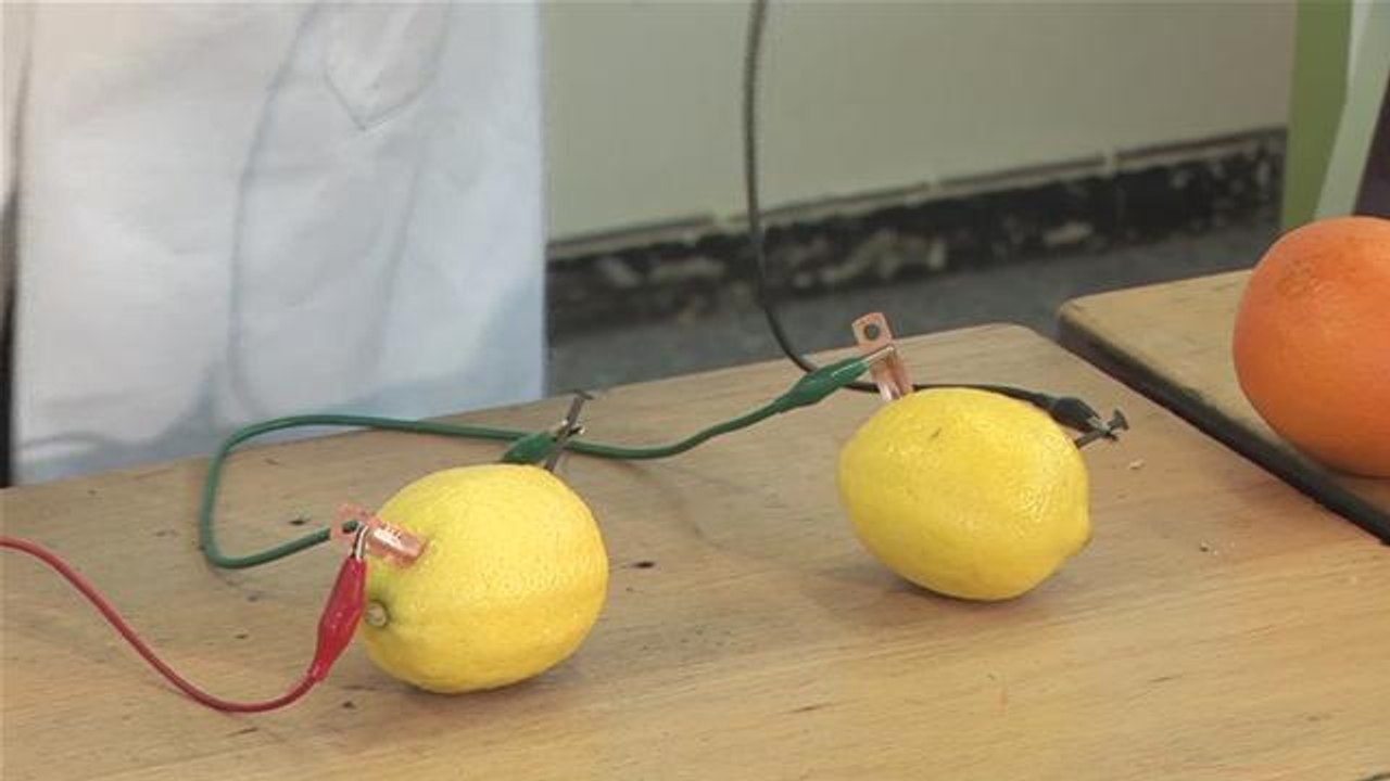 How To Use Fruit As Batteries