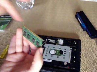 Démonter Acer Aspire One 255 et ajout de RAM