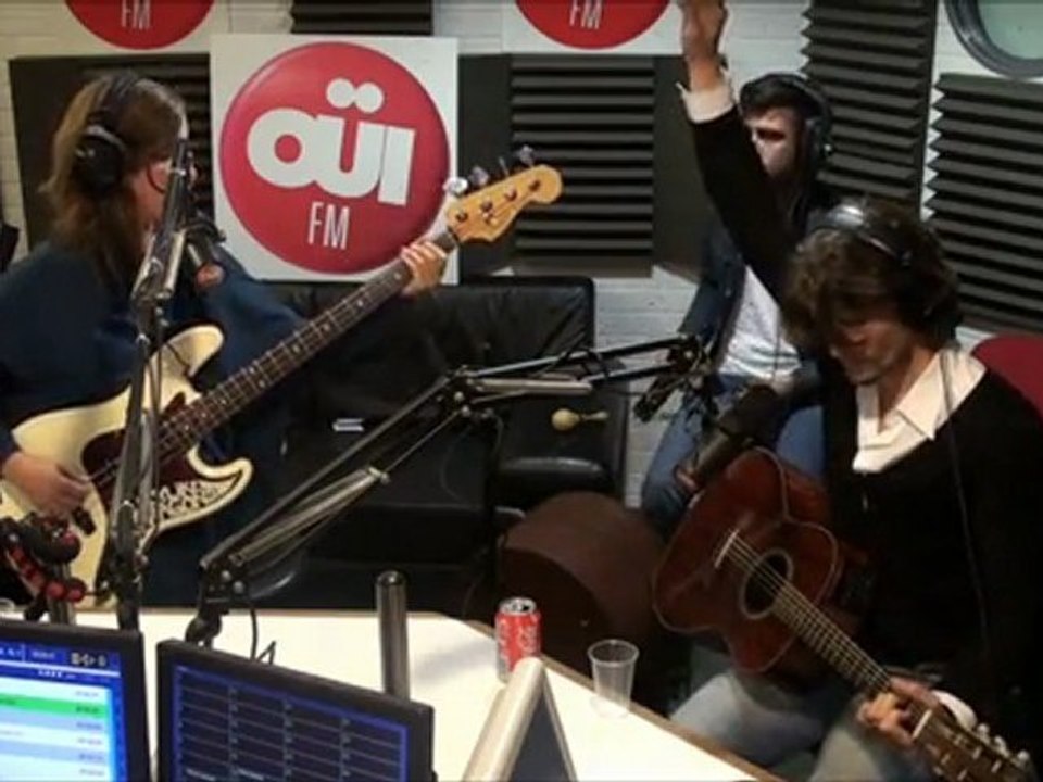 Ladylike Dragons - Yeah Yeah Yeahs! Cover - Session Acoustique OÜI FM