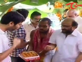 Allu Arjun - Trivikram - Ileana - Movie Opening