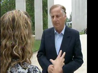 Tumba del presentador chileno Felipe Camiroaga fue una de las más visitadas en la conmemoración del Día de los Muertos