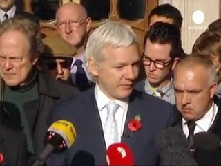 Julian Assange İsveç'e iade ediliyor