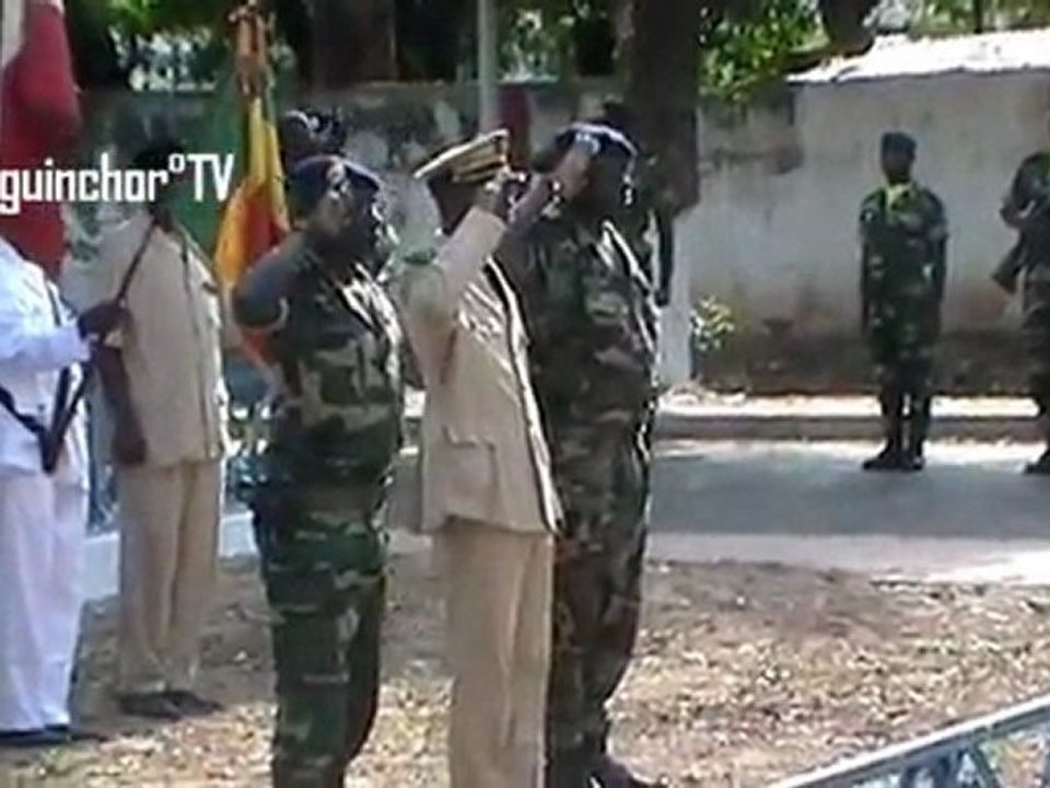 TEST - Toussaint 2011 au monument aux morts