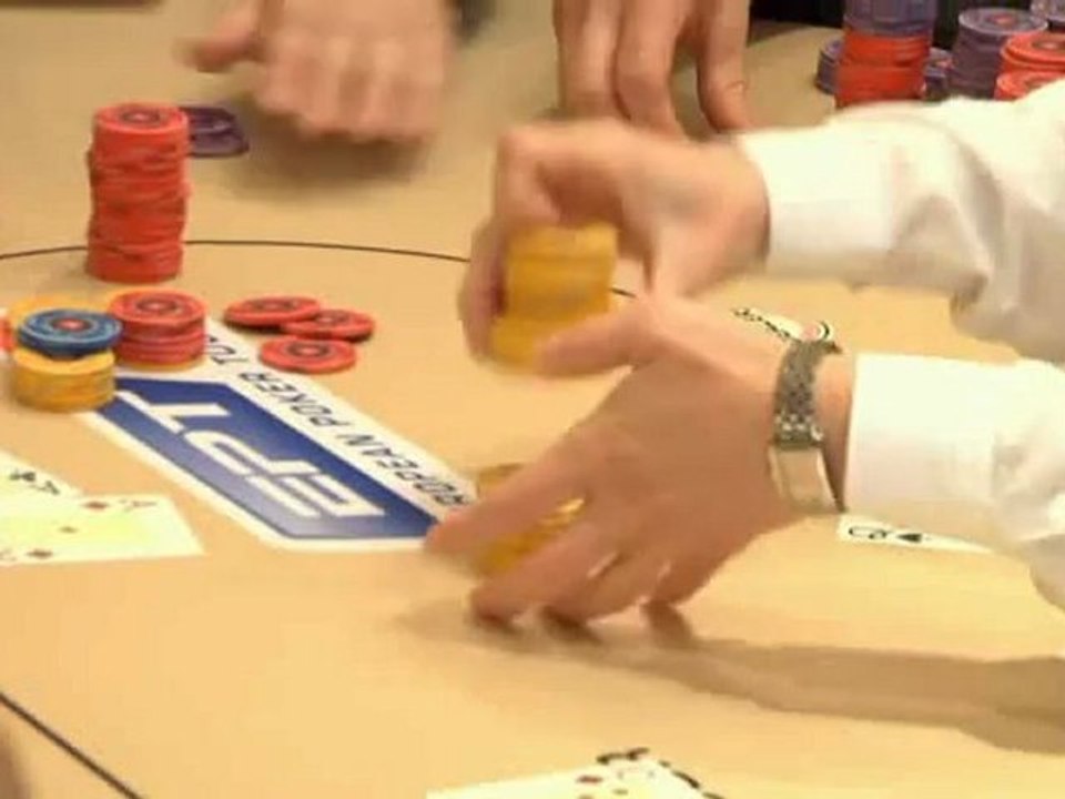 EPT Berlin 2010: To Listen, or Not to Listen?  European Poker Tour EPT 2010