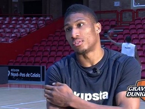 l'homme en question avec andrew albicy bcm gravelines dunkerques