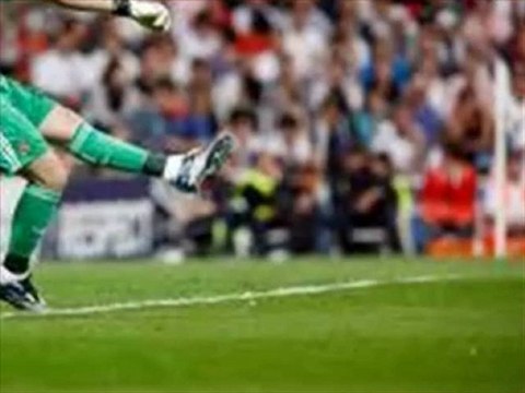 Bayern Munich 3-1 Napoli (02.11.2011) M. Gomez scored Hattrick - HD