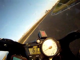 Roulage Carole Moto - Vue Avant