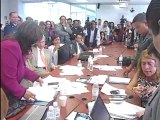 Piden al Gobierno de Ecuador terminar con la  separación de servidores públicos
