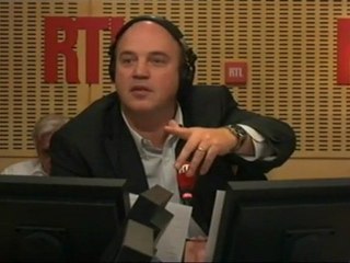 "Le Face à face Aphatie-Menanteau" : l'euro peut-il survivre à la crise actuelle ?
