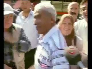 Bana deli diyorlar kendileri deli