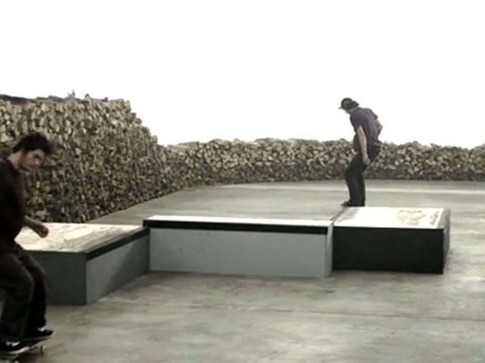 2009 Skate & Create C1RCA Broken Dreams