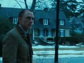 Detrás de las paredes - Tráiler Español [360p]