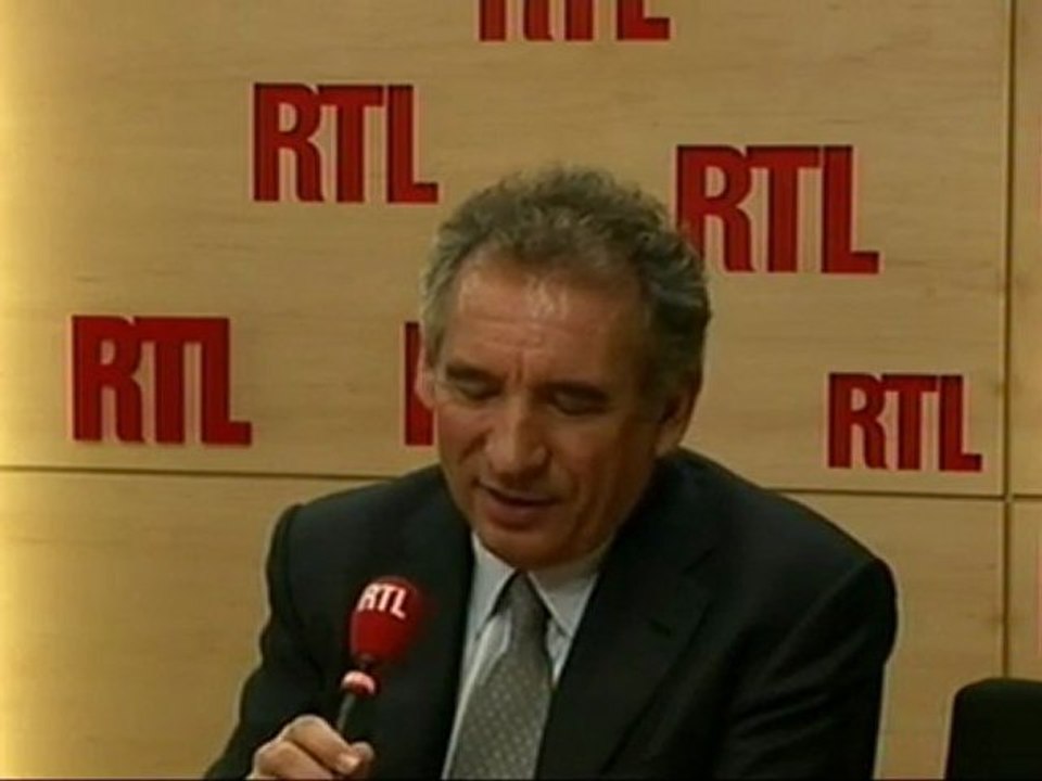 François Bayrou, président du Mouvement Démocrate : "La zone euro est menacée par le spectre argentin"