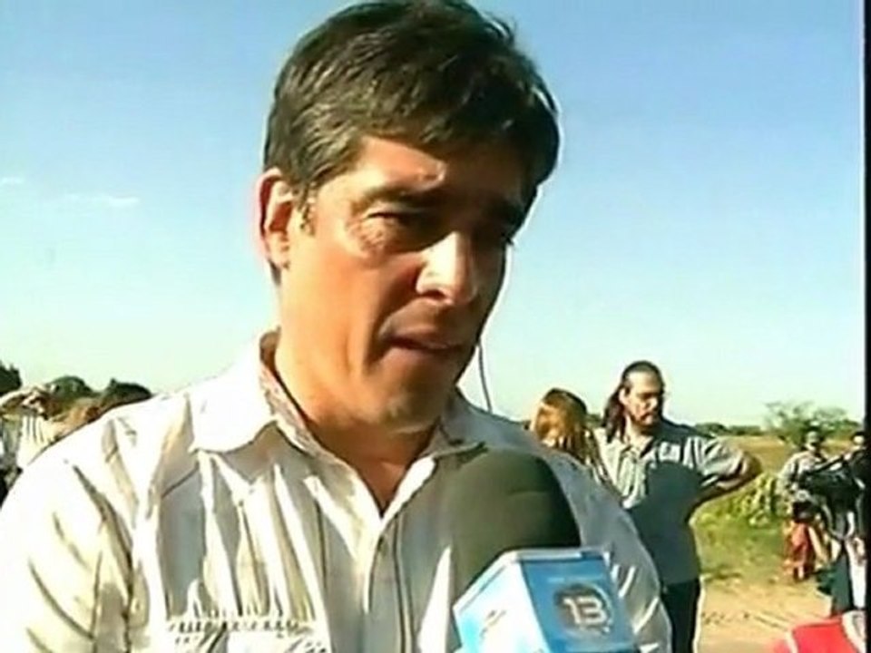 Train crashes into school bus