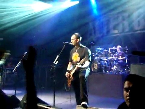 Alter Bridge - Open your eyes - Laiterie Strasbourg 2-11-2011 .