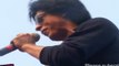 B'Day Boy Shah Rukh Khan Waves To His Fans From His House