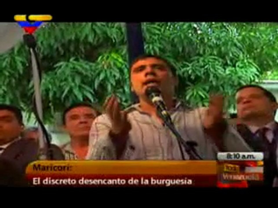 ¿En qué andan? Maricori: El discreto desencanto de la burguesía 03.11 2011