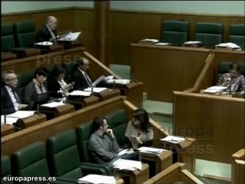 Aprueban iniciativa contra fotos de etarras