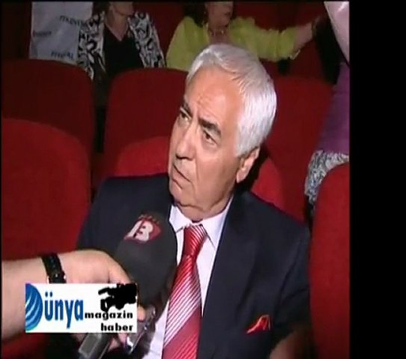BÜLENT ERSOY'U KADIN OLARAK GÖRMÜYORUM