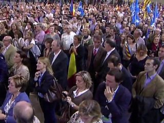 Espagne: coup d'envoi d'une campagne sous le signe de la crise