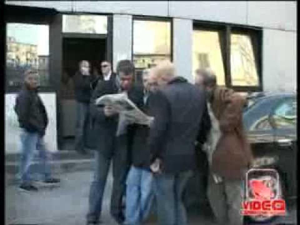 Napoli - Lavoratori Circumvesuviana senza stipendio