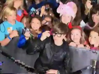 Justin Bieber pulls a prank