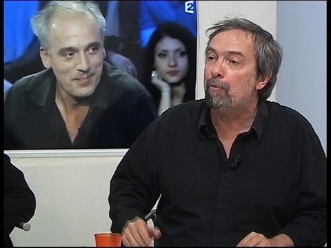 Porte au secours de Poutou, bizuté par Ruquier