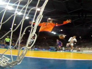 Match handball de Gala SAHB - MAHB au Rhénus sport le 30-10-2011 Episode 2