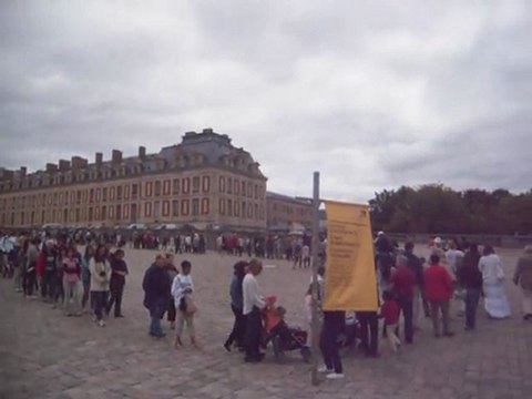 Files d'attente à Versailles 01 | 07.11