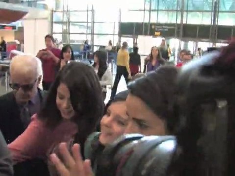 Selena Gomez Gets Mobbed at LAX