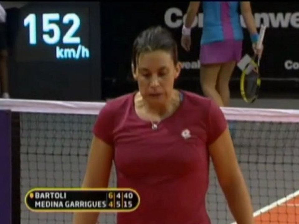 Bartoli scheidet verletzt aus