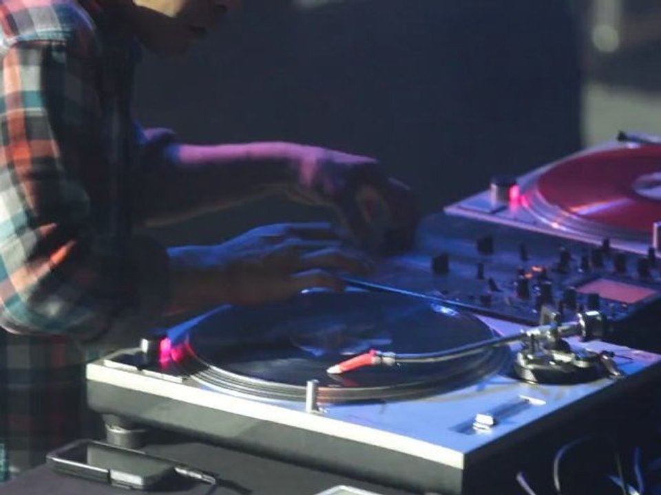 Extrait 1 "Dj Qbert" au Palot le 3/11/2011